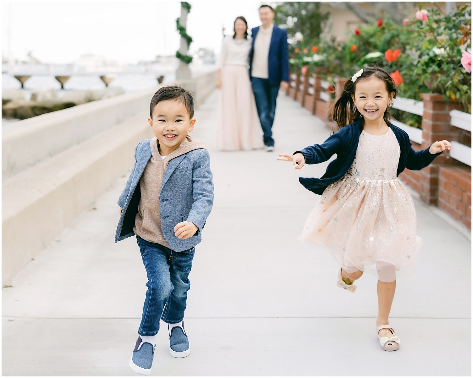 Nguyen-Newport-Beach-Dock-Family-Session-Orange-County_0019.jpg