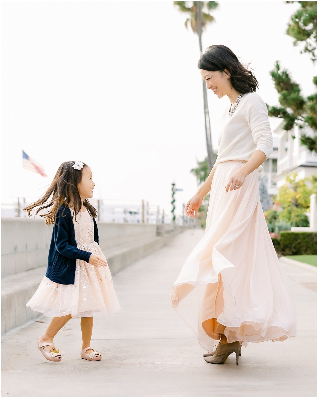 Nguyen-Newport-Beach-Dock-Family-Session-Orange-County_0024.jpg