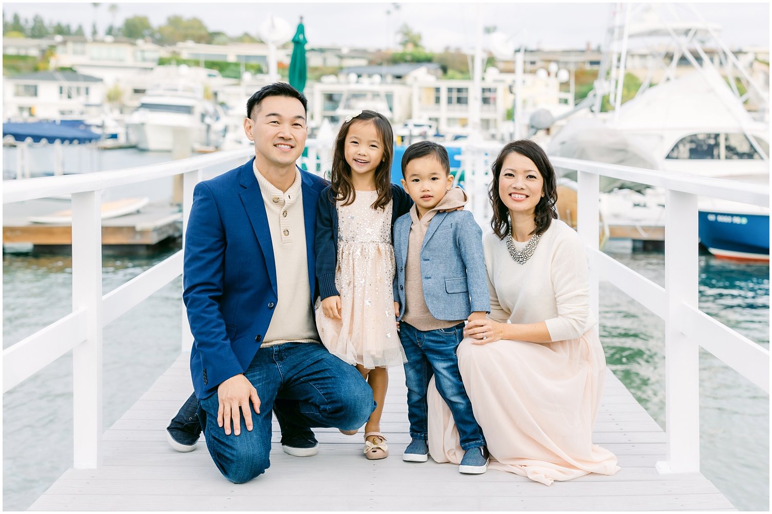 Nguyen-Newport-Beach-Dock-Family-Session-Orange-County_0027.jpg