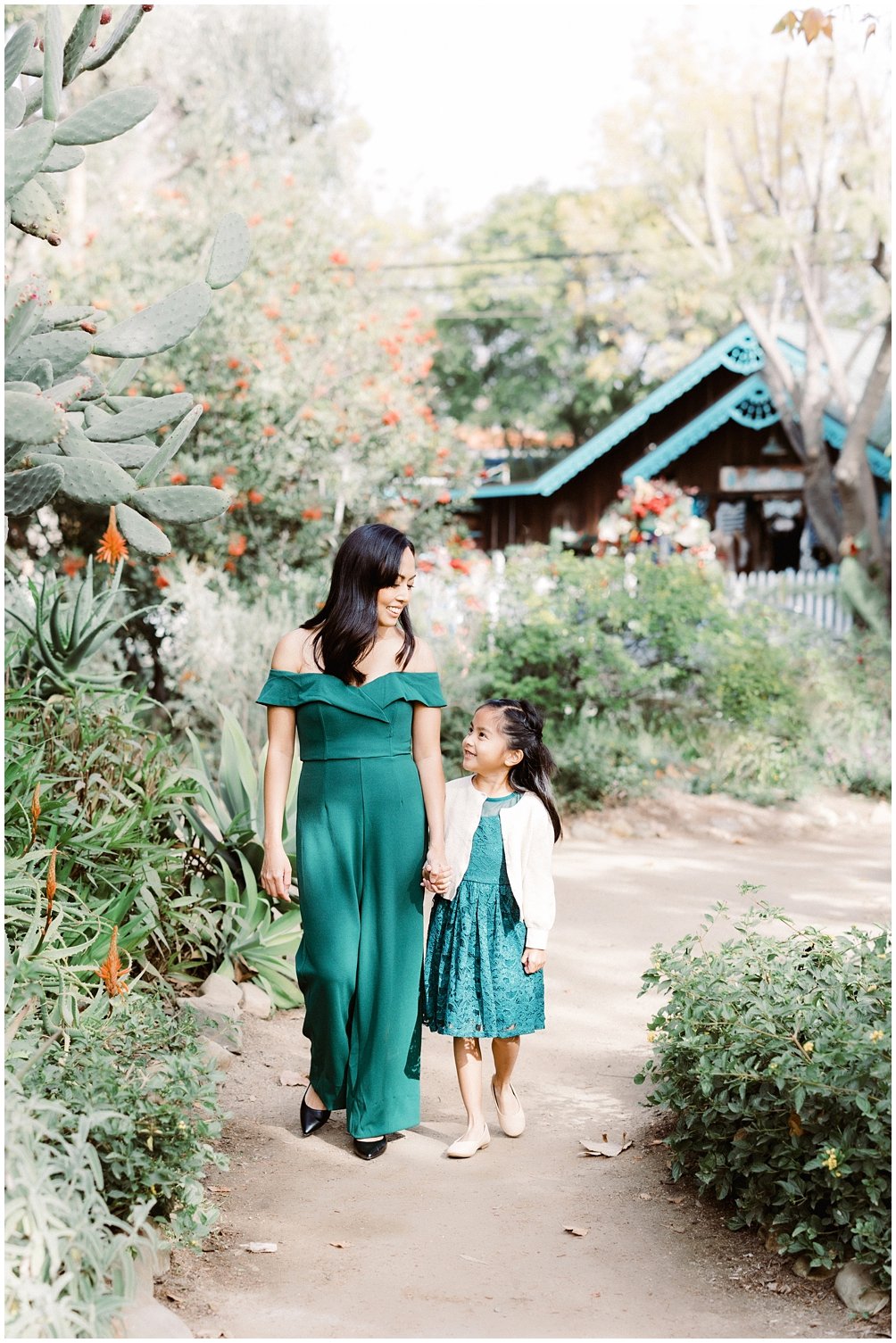 EspinaFamily-San-Juan-Capistrano-Outdoor-Newborn-Family-Session_18.jpg