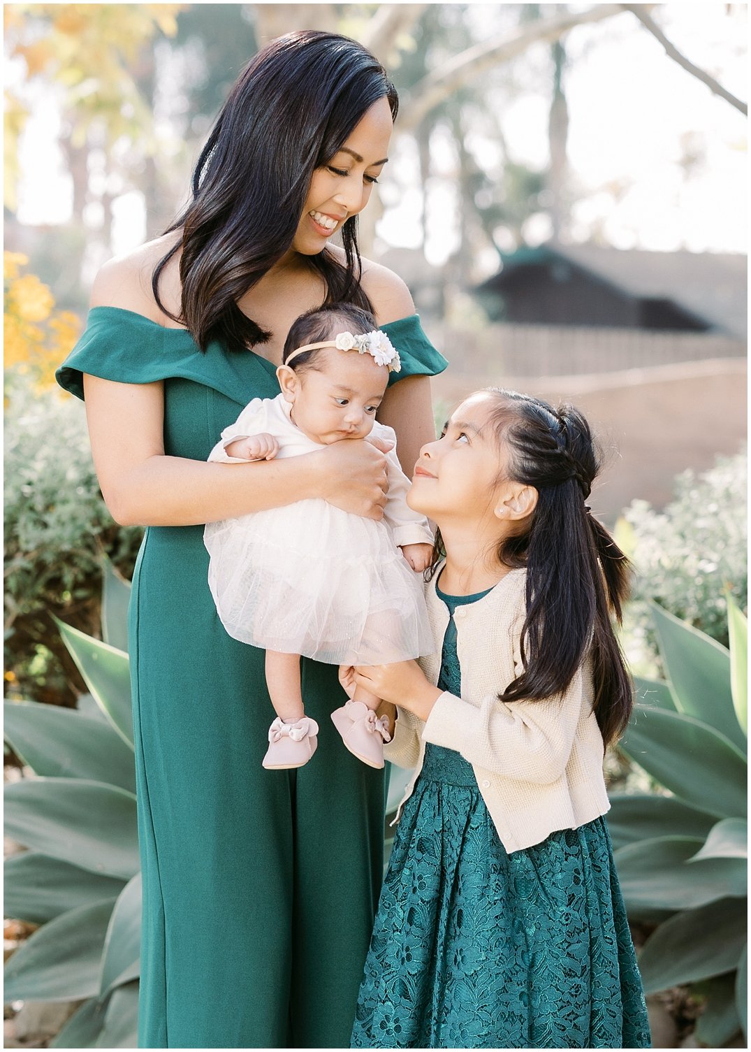 EspinaFamily-San-Juan-Capistrano-Outdoor-Newborn-Family-Session_3.jpg